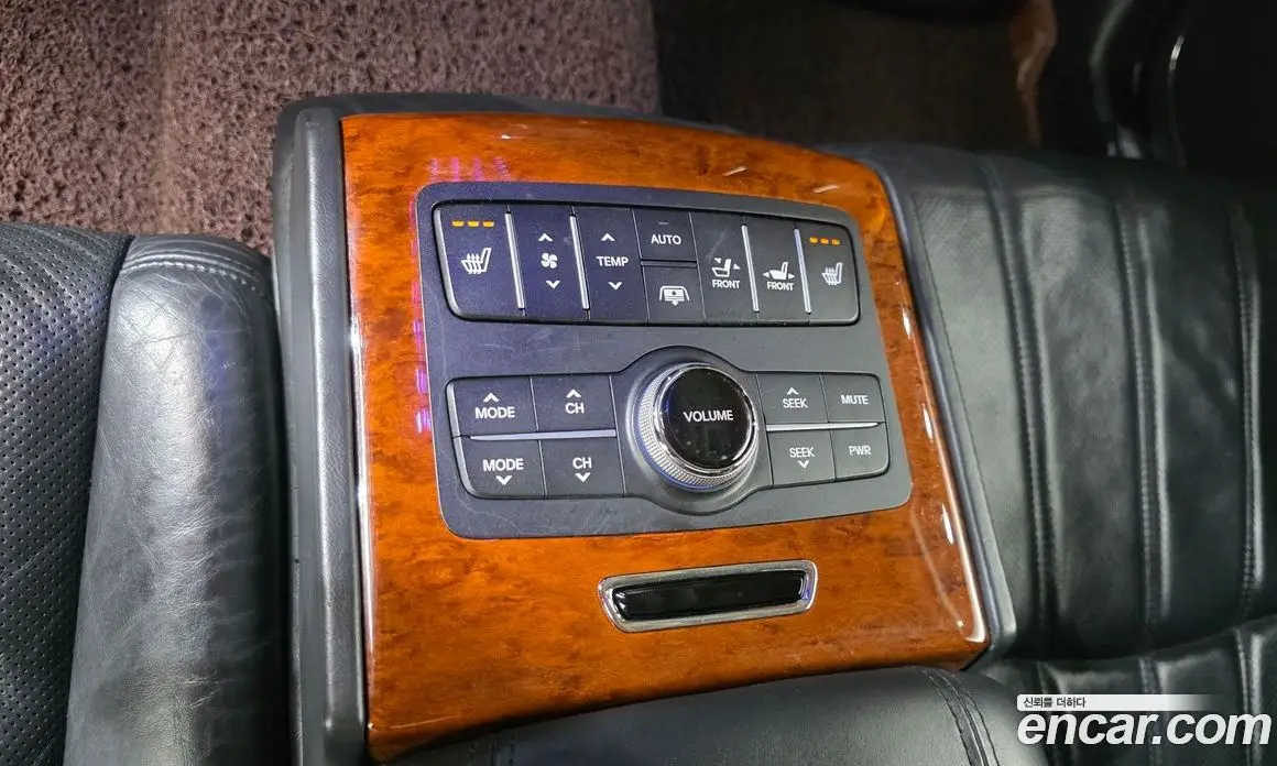 Hyundai Equus 2009 3.8 автомат (гидро), фото 20