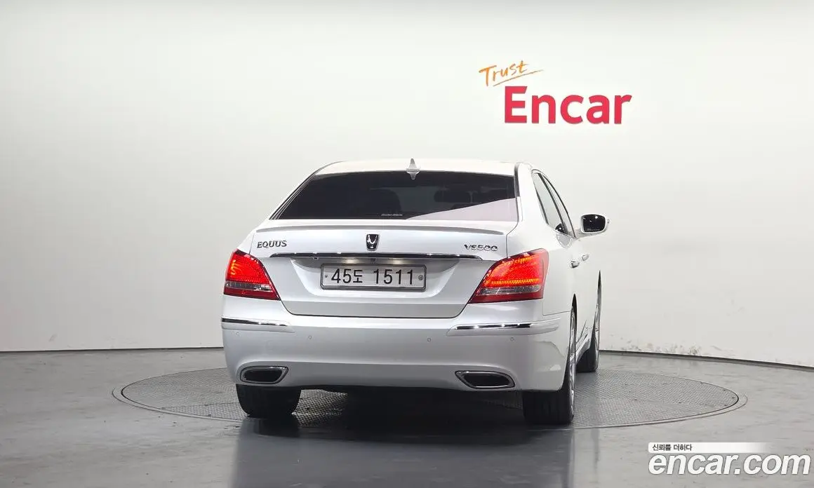 Hyundai Equus 2009 3.8 автомат (гидро), фото 4
