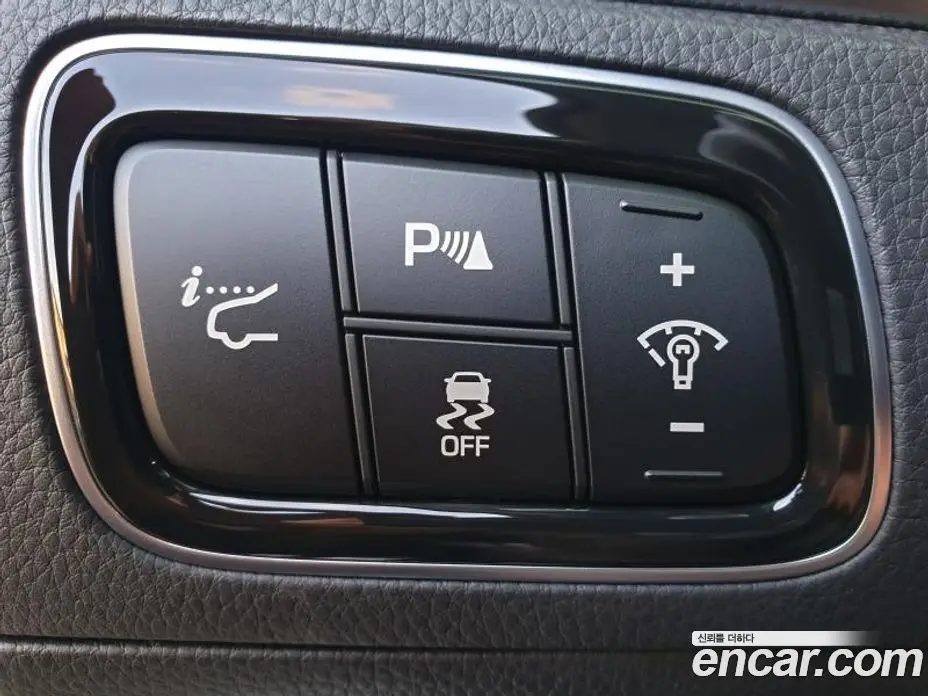 Hyundai Equus 2015 3.8 автомат (гидро), фото 14