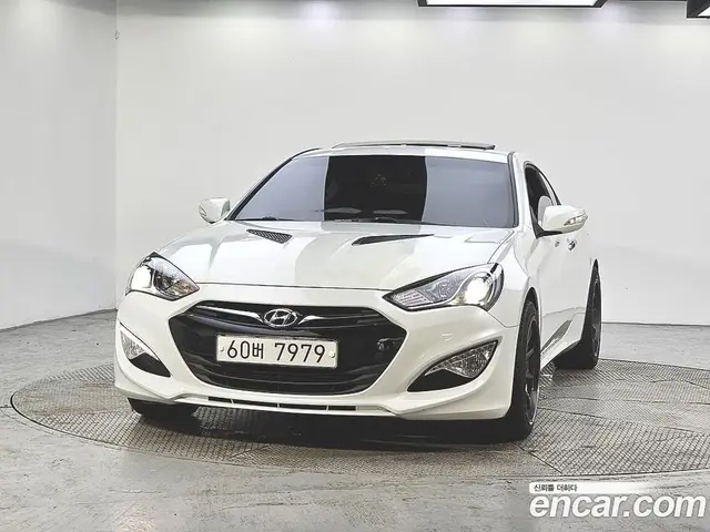 Hyundai Genesis, 2013, 126 696 км
