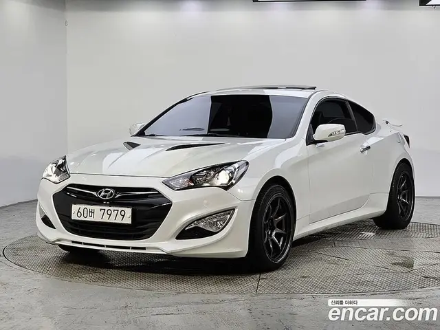 Hyundai Genesis 2013 2.0 механика, миниатюра 2
