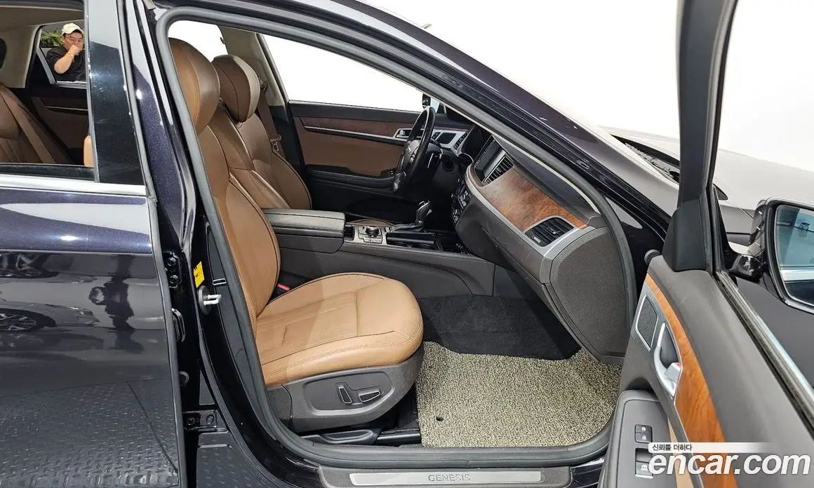 Hyundai Genesis 2014 3.8 автомат (гидро), фото 16