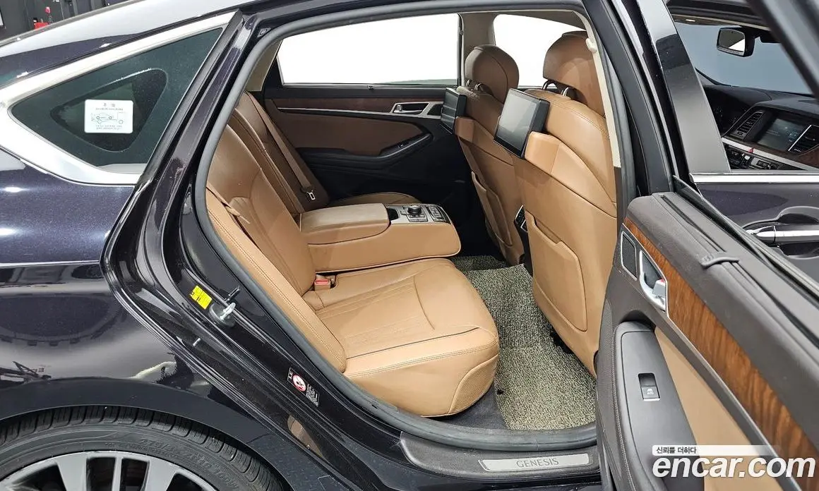 Hyundai Genesis 2014 3.8 автомат (гидро), фото 17
