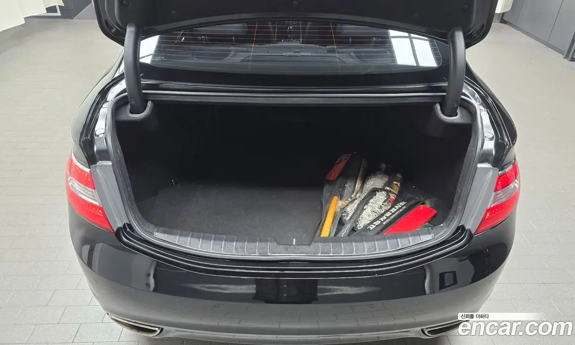 Hyundai Grandeur 2011 3.0 автомат (гидро), фото 20