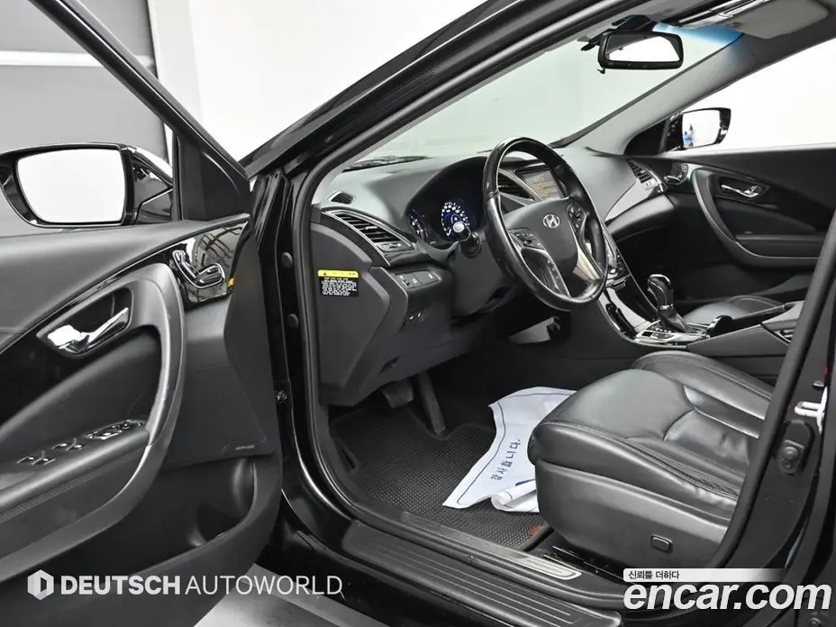 Hyundai Grandeur 2011 3.0 автомат (гидро), фото 11 Hyundai Grandeur 2011 3.0 автомат (гидро), фото 11