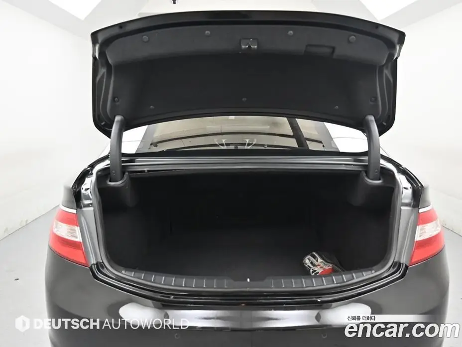 Hyundai Grandeur 2011 3.0 автомат (гидро), фото 19 Hyundai Grandeur 2011 3.0 автомат (гидро), фото 19