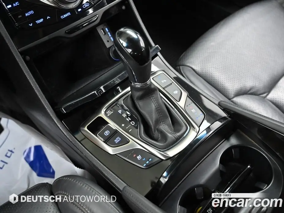 Hyundai Grandeur 2011 3.0 автомат (гидро), фото 9 Hyundai Grandeur 2011 3.0 автомат (гидро), фото 9