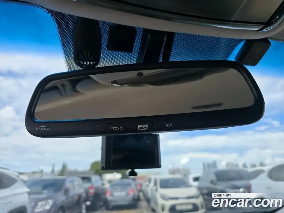 Hyundai Grandeur 2012 2.4 автомат (гидро), фото 12
