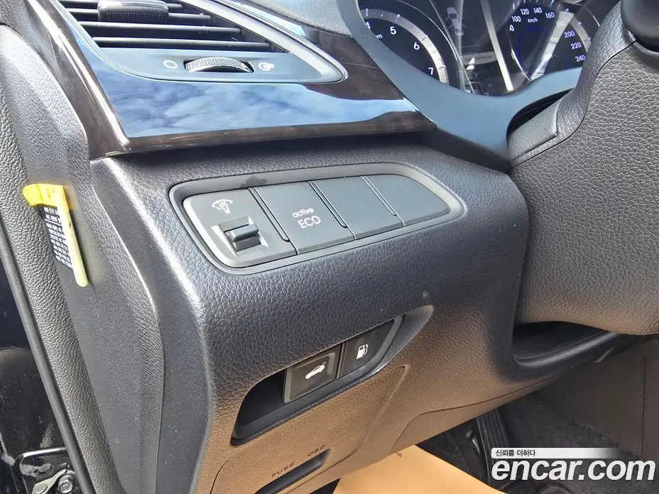 Hyundai Grandeur 2012 2.4 автомат (гидро), фото 13