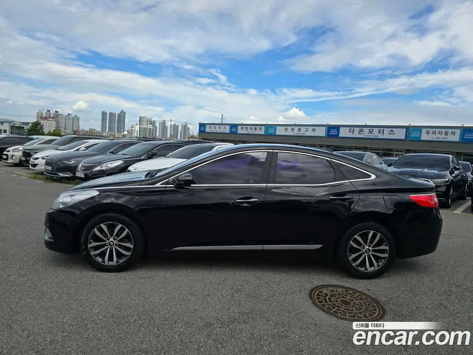 Hyundai Grandeur 2012 2.4 автомат (гидро), фото 4