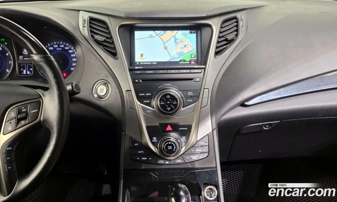 Hyundai Grandeur 2013 3.0 автомат (гидро), фото 14