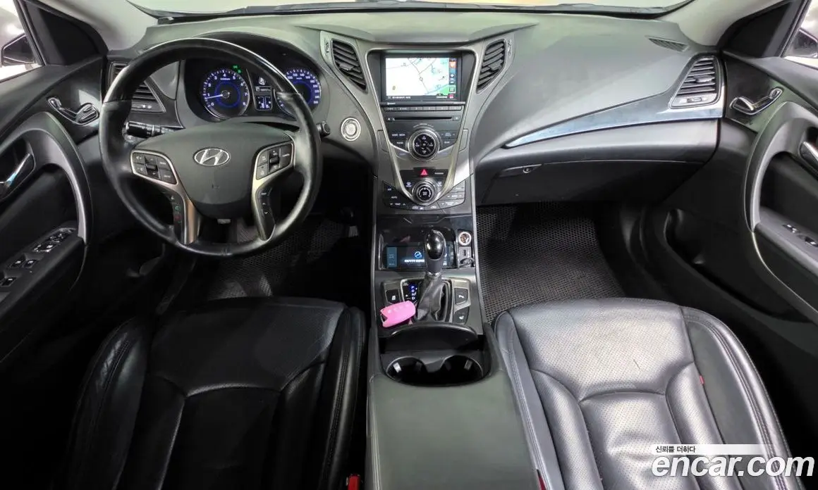 Hyundai Grandeur 2013 3.0 автомат (гидро), фото 7