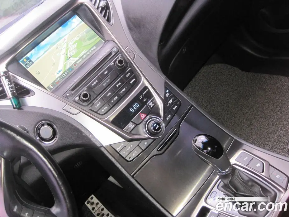 Hyundai Grandeur 2013 3.0 автомат (гидро), фото 12