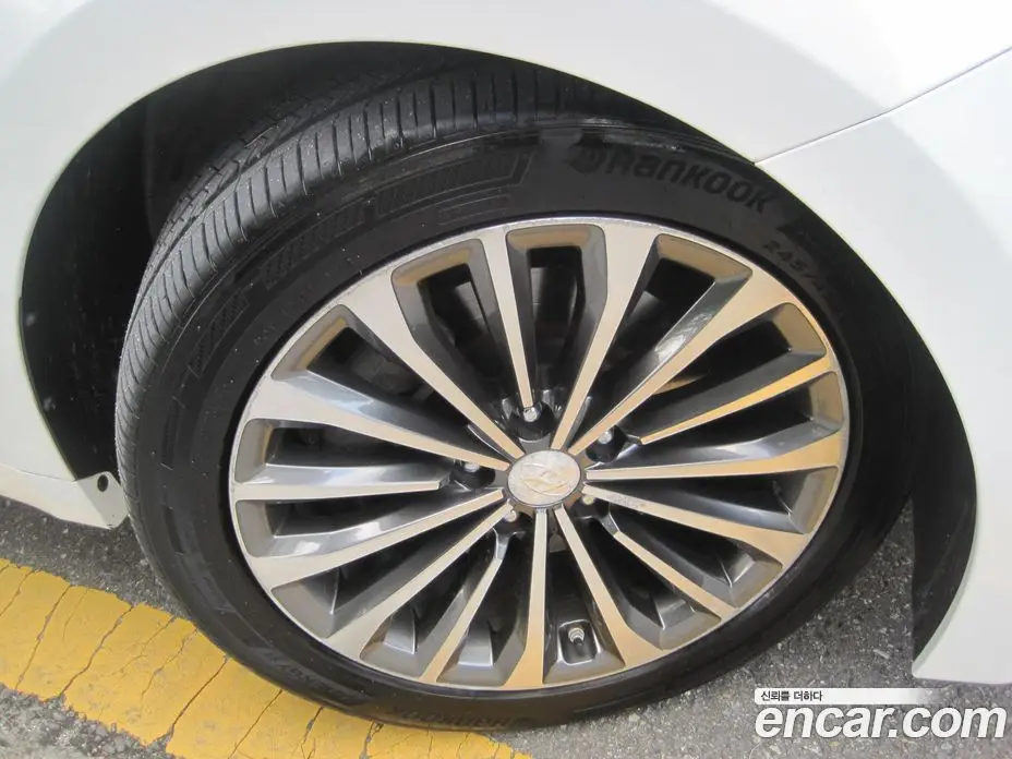 Hyundai Grandeur 2013 3.0 автомат (гидро), фото 14