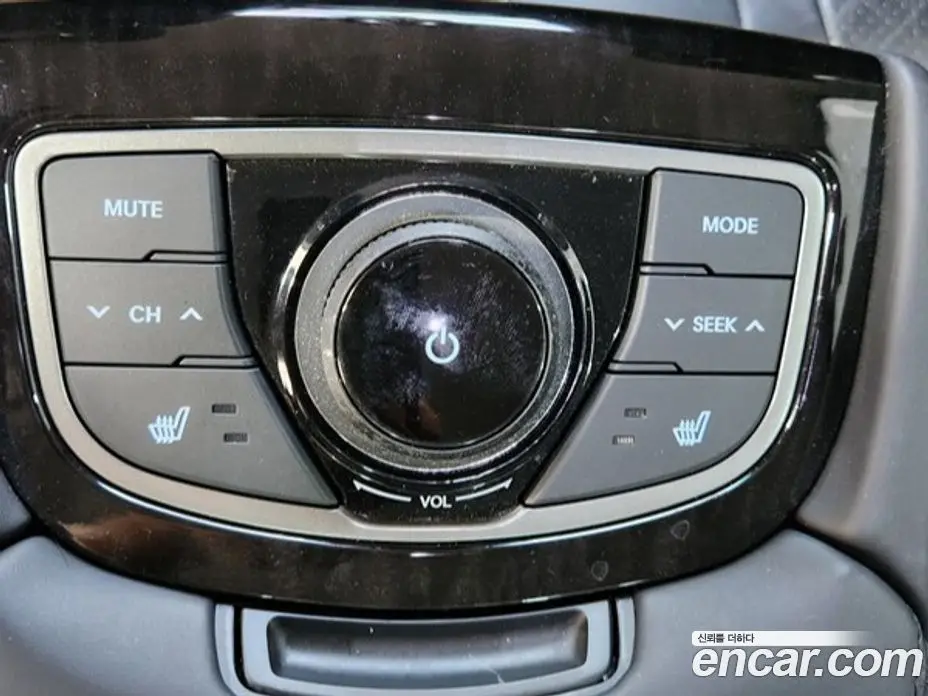 Hyundai Grandeur 2013 2.4 автомат (гидро), фото 18 Hyundai Grandeur 2013 2.4 автомат (гидро), фото 18