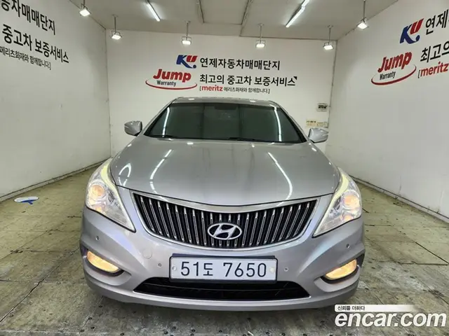 Hyundai Grandeur 2013 2.4 автомат (гидро), миниатюра 3 Hyundai Grandeur 2013 2.4 автомат (гидро), миниатюра 3