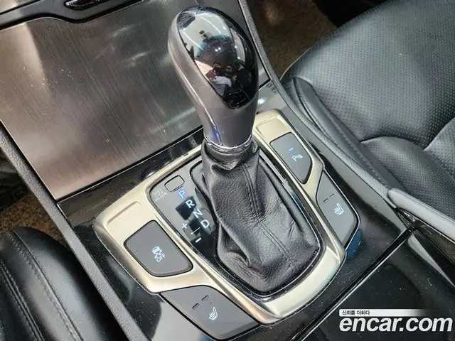 Hyundai Grandeur 2013 2.4 автомат (гидро), миниатюра 10 Hyundai Grandeur 2013 2.4 автомат (гидро), миниатюра 10