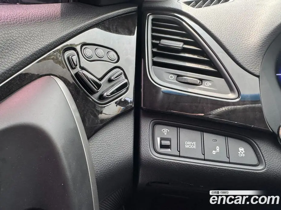 Hyundai Grandeur 2015 2.4 автомат (гидро), фото 12 Hyundai Grandeur 2015 2.4 автомат (гидро), фото 12