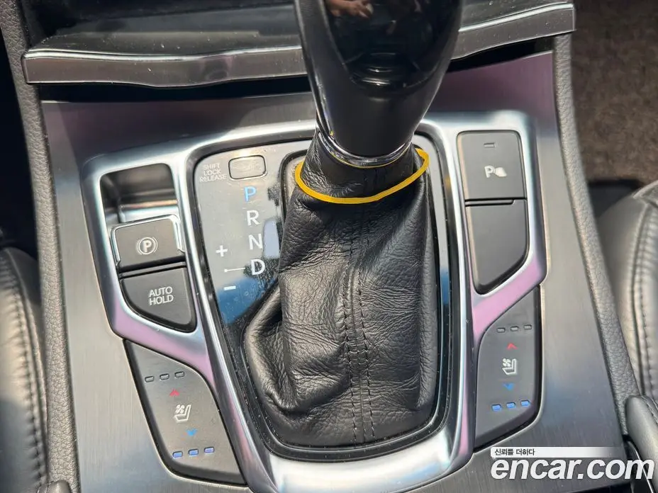 Hyundai Grandeur 2015 2.4 автомат (гидро), фото 9 Hyundai Grandeur 2015 2.4 автомат (гидро), фото 9