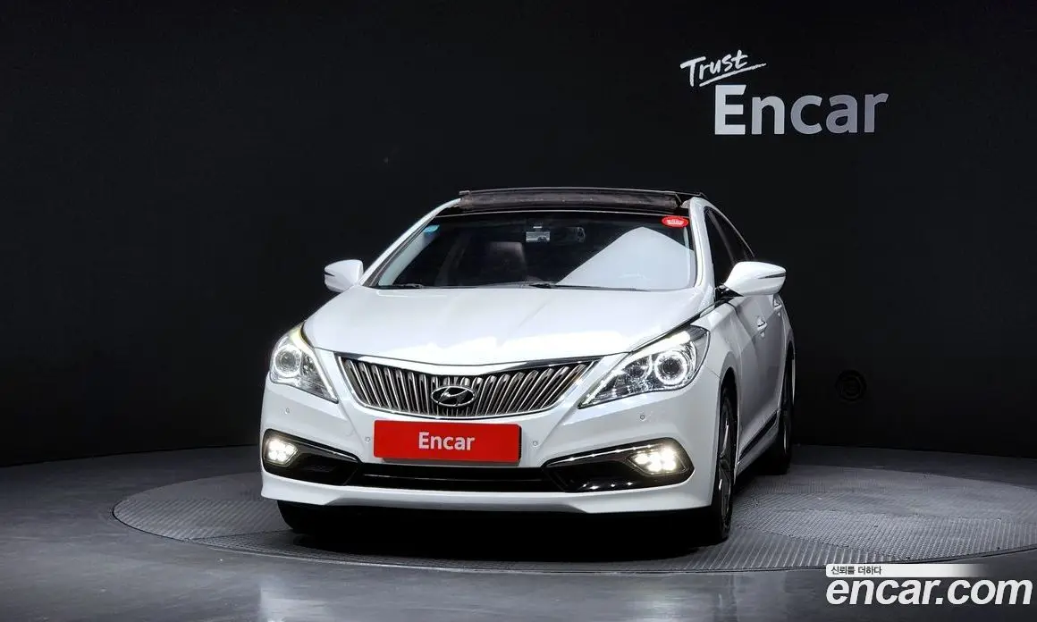 Hyundai Grandeur 2015 2.4 автомат (гидро), фото 3 Hyundai Grandeur 2015 2.4 автомат (гидро), фото 3