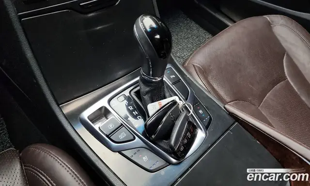 Hyundai Grandeur 2015 2.4 автомат (гидро), миниатюра 9 Hyundai Grandeur 2015 2.4 автомат (гидро), миниатюра 9