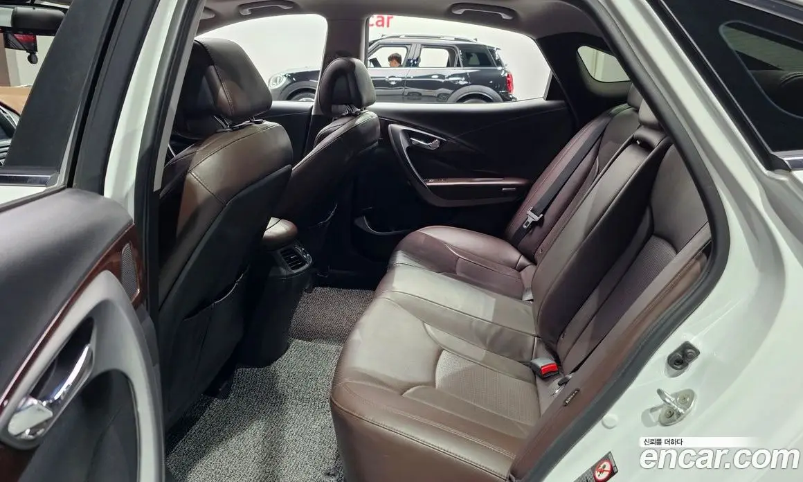 Hyundai Grandeur 2016 2.4 автомат (гидро), фото 11 Hyundai Grandeur 2016 2.4 автомат (гидро), фото 11