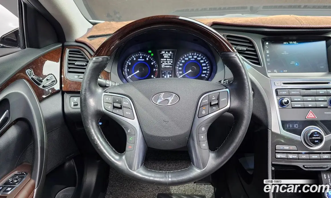 Hyundai Grandeur 2016 2.4 автомат (гидро), фото 15 Hyundai Grandeur 2016 2.4 автомат (гидро), фото 15