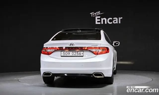 Hyundai Grandeur 2016 2.4 автомат (гидро), миниатюра 4 Hyundai Grandeur 2016 2.4 автомат (гидро), миниатюра 4