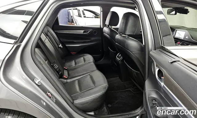 Hyundai Grandeur 2017 2.4 автомат (гидро), миниатюра 12