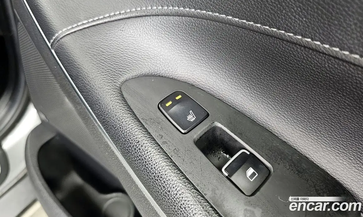 Hyundai Grandeur 2017 2.4 автомат (гидро), фото 19 Hyundai Grandeur 2017 2.4 автомат (гидро), фото 19