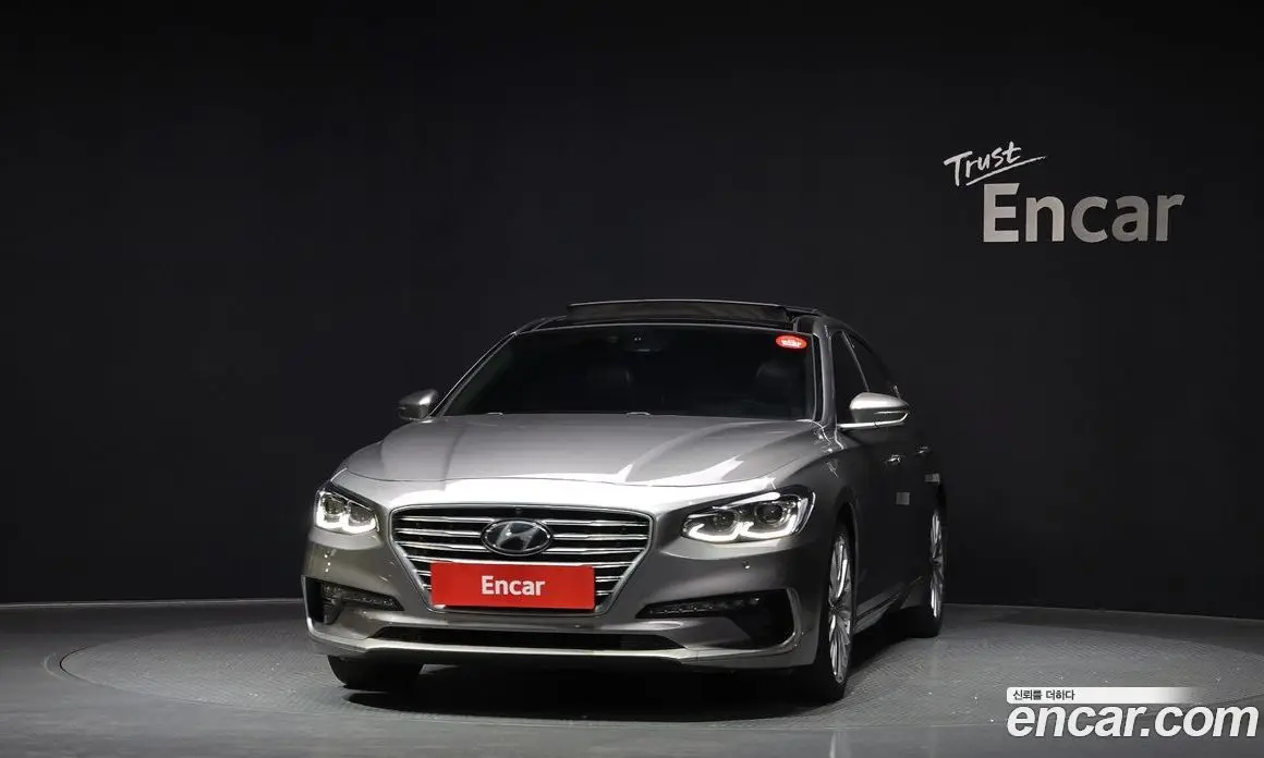Hyundai Grandeur 2017 2.4 автомат (гидро), фото 3 Hyundai Grandeur 2017 2.4 автомат (гидро), фото 3