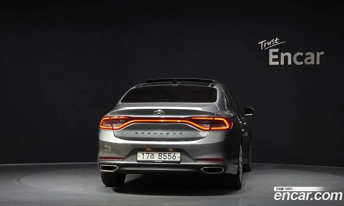 Hyundai Grandeur 2017 2.4 автомат (гидро), фото 4 Hyundai Grandeur 2017 2.4 автомат (гидро), фото 4
