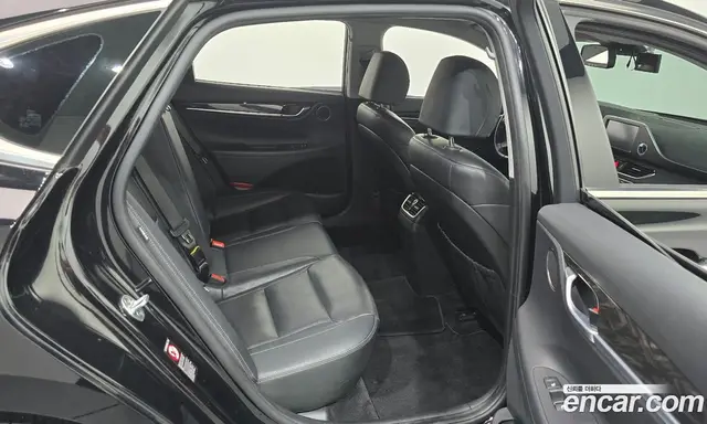Hyundai Grandeur 2017 2.4 автомат (гидро), миниатюра 11 Hyundai Grandeur 2017 2.4 автомат (гидро), миниатюра 11