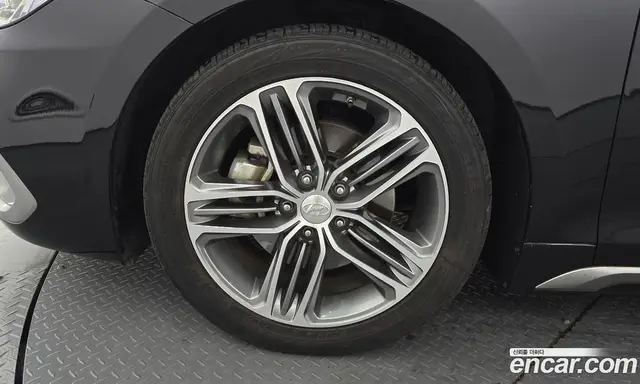 Hyundai Grandeur 2017 2.4 автомат (гидро), миниатюра 5 Hyundai Grandeur 2017 2.4 автомат (гидро), миниатюра 5