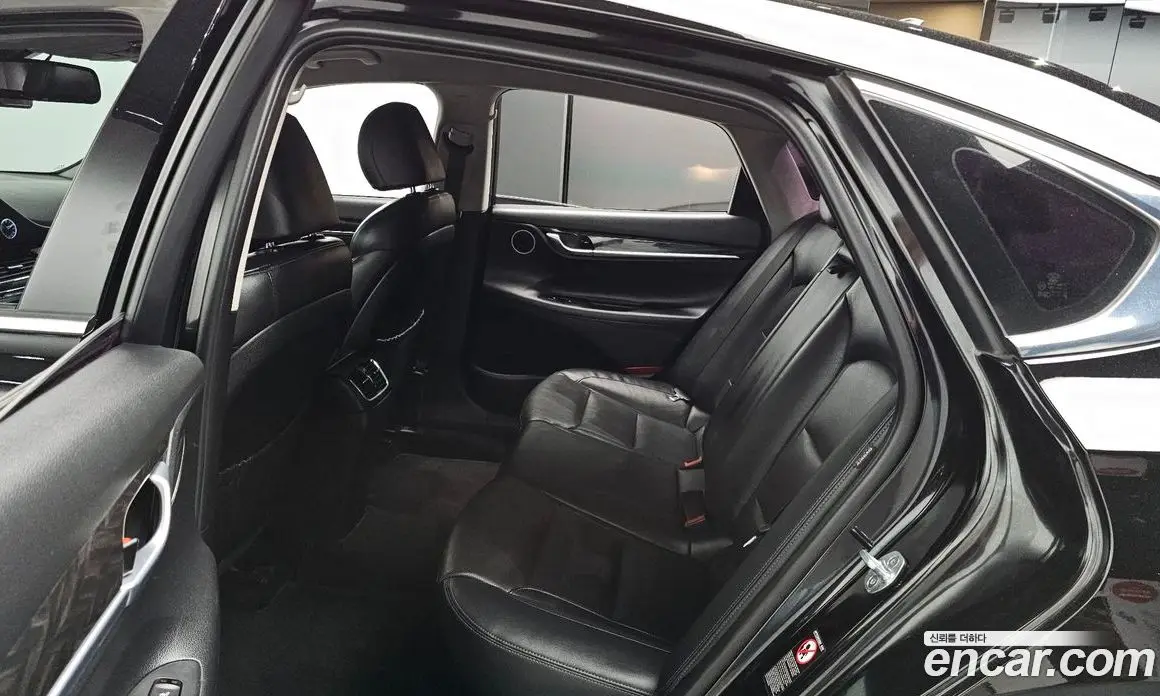 Hyundai Grandeur 2017 3.0 автомат (гидро), фото 12