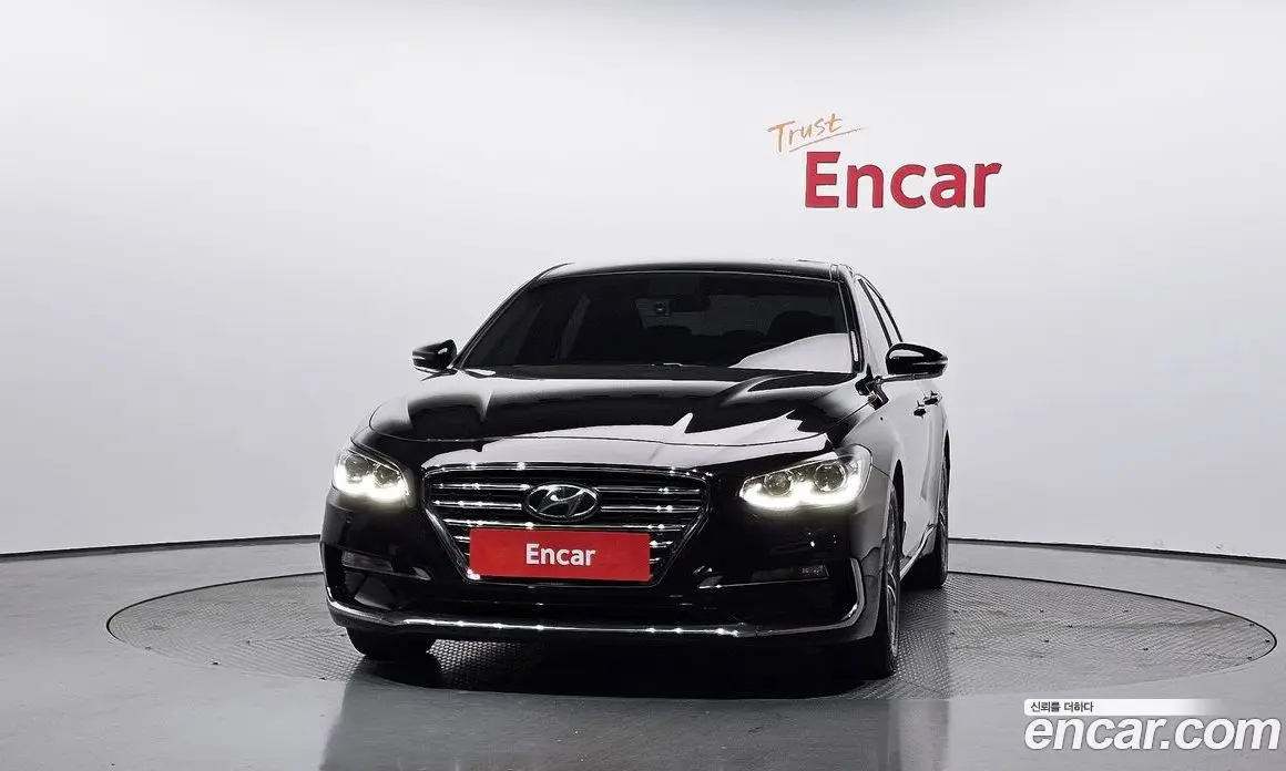 Hyundai Grandeur 2017 3.0 автомат (гидро), фото 3