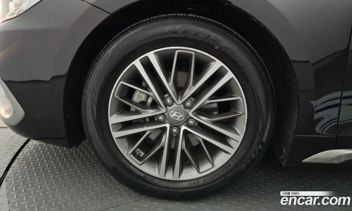 Hyundai Grandeur 2017 3.0 автомат (гидро), фото 5
