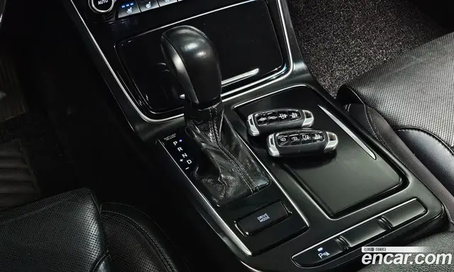 Hyundai Grandeur 2017 3.0 автомат (гидро), миниатюра 9