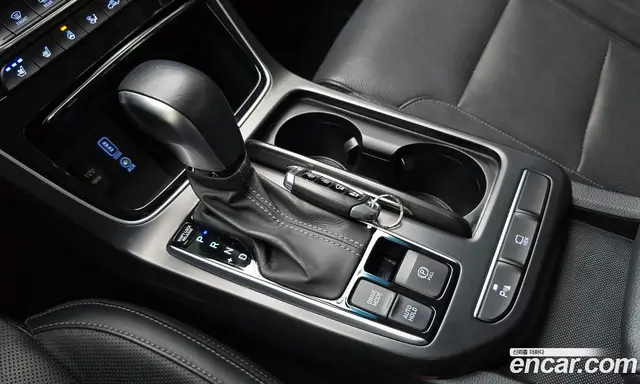 Hyundai Grandeur 2018 2.4 автомат (гидро), миниатюра 12