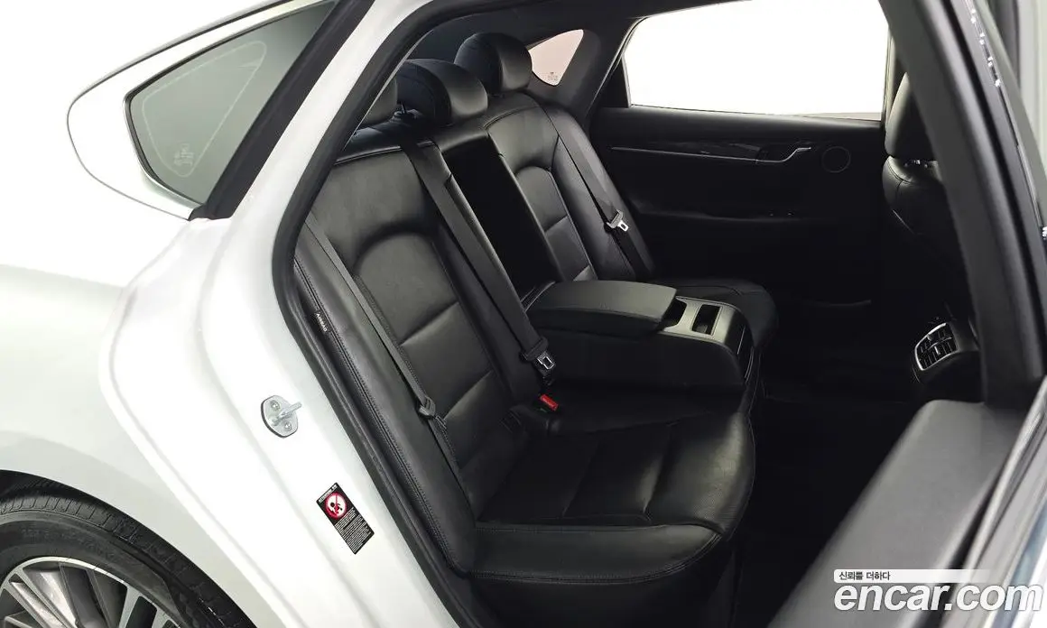 Hyundai Grandeur 2018 2.4 автомат (гидро), фото 18