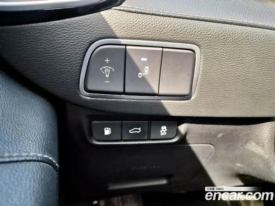 Hyundai Grandeur 2018 2.4 автомат (гидро), фото 11