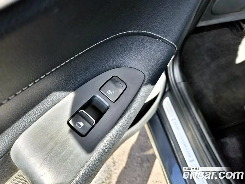 Hyundai Grandeur 2018 2.4 автомат (гидро), фото 15