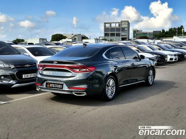 Hyundai Grandeur 2018 2.4 автомат (гидро), миниатюра 4
