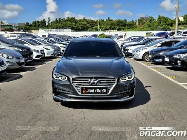 Hyundai Grandeur 2018 2.4 автомат (гидро), миниатюра 5