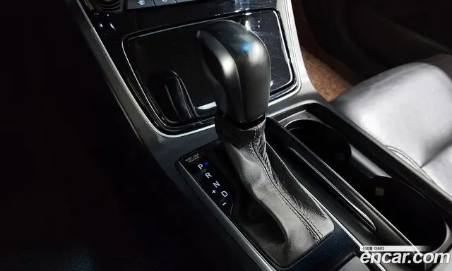 Hyundai Grandeur 2018 2.4 автомат (гидро), миниатюра 12