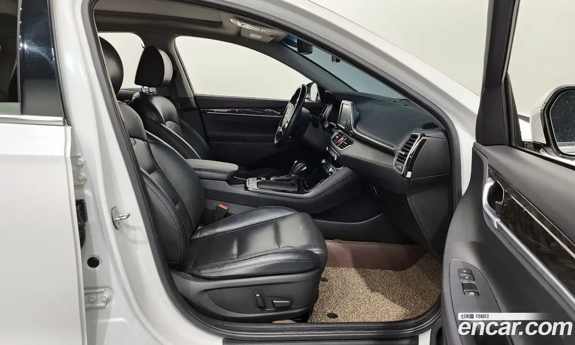 Hyundai Grandeur 2018 2.4 автомат (гидро), фото 17