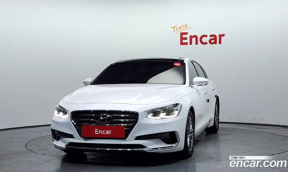 Hyundai Grandeur 2018 2.4 автомат (гидро), фото 3