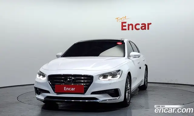 Hyundai Grandeur 2018 2.4 автомат (гидро), миниатюра 3