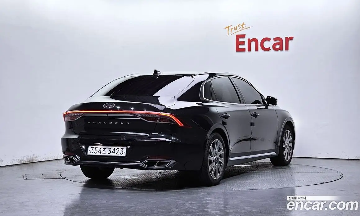Hyundai Grandeur 2019 2.4 автомат (гидро), фото 2 Hyundai Grandeur 2019 2.4 автомат (гидро), фото 2