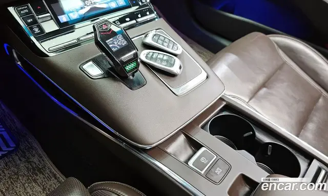 Hyundai Grandeur 2020 3.3 автомат (гидро), миниатюра 9 Hyundai Grandeur 2020 3.3 автомат (гидро), миниатюра 9